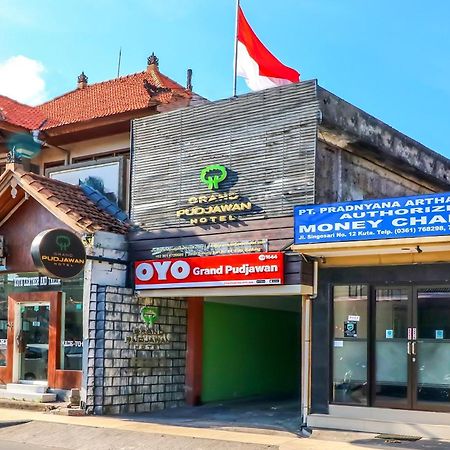 Capital O 1666 Grand Pudjawan Hotel Near Kuta Beach Kültér fotó