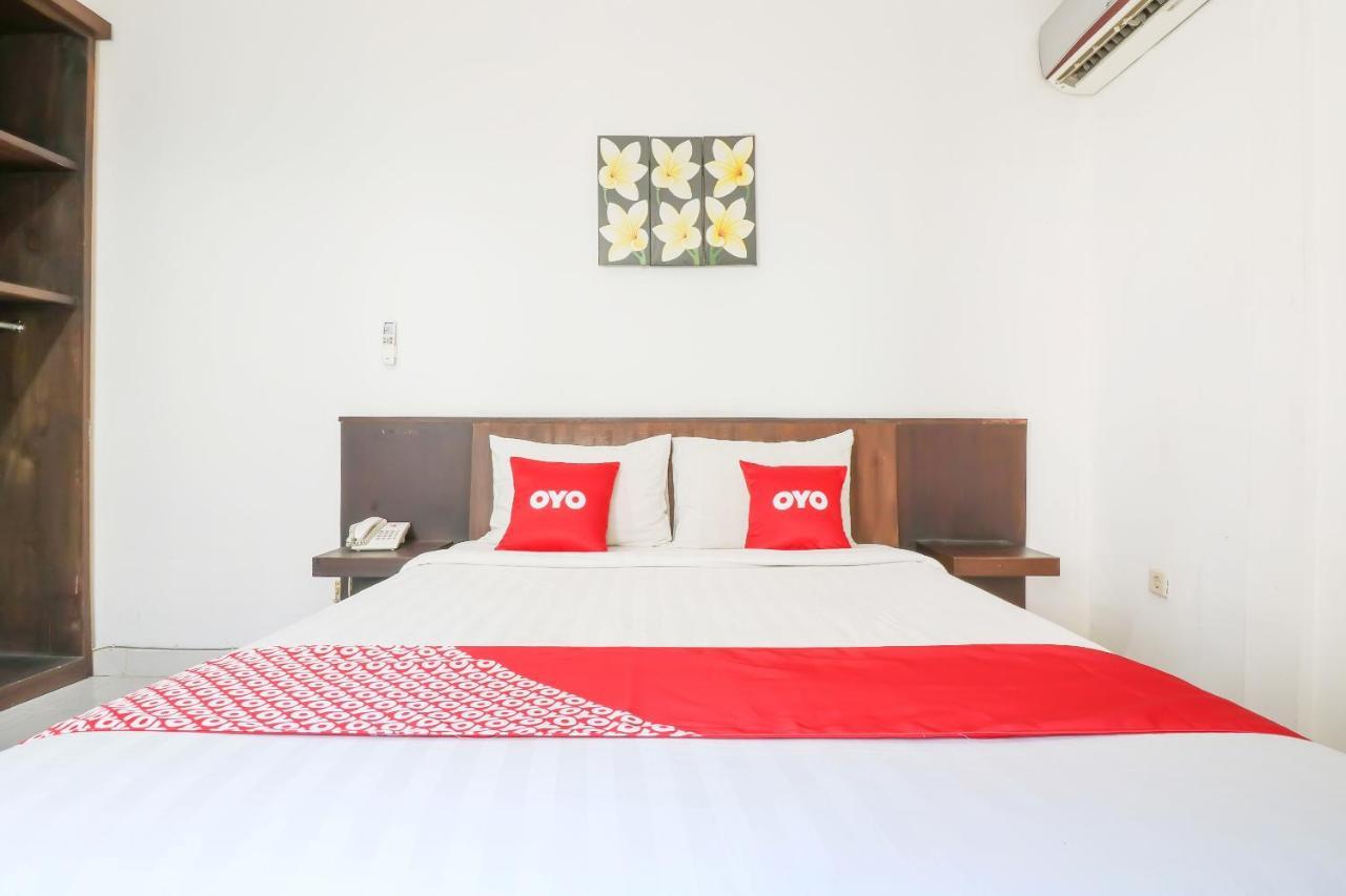 Capital O 1666 Grand Pudjawan Hotel Near Kuta Beach Kültér fotó