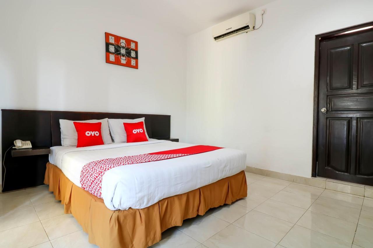 Capital O 1666 Grand Pudjawan Hotel Near Kuta Beach Kültér fotó