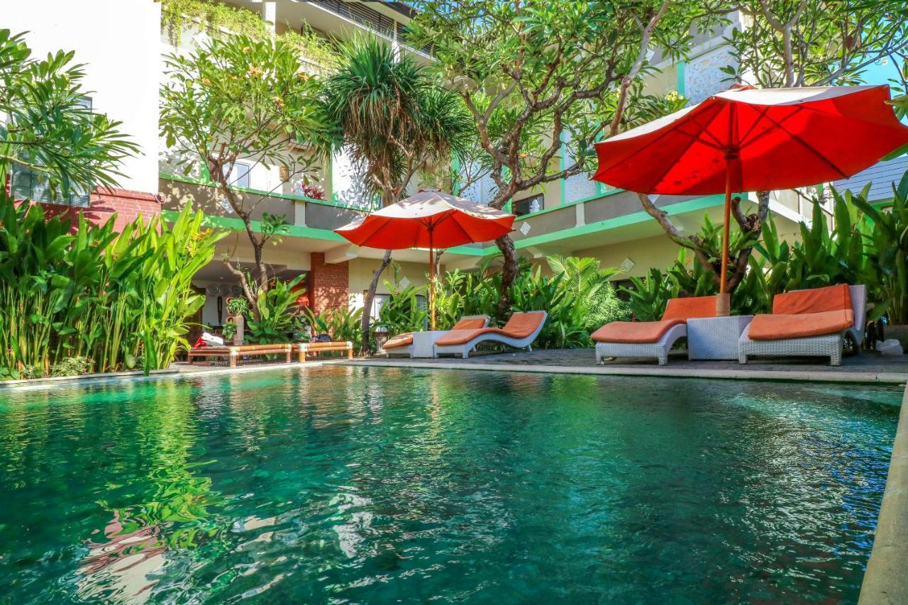 Capital O 1666 Grand Pudjawan Hotel Near Kuta Beach Kültér fotó