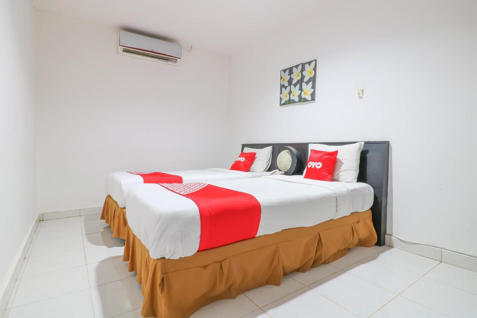 Capital O 1666 Grand Pudjawan Hotel Near Kuta Beach Kültér fotó