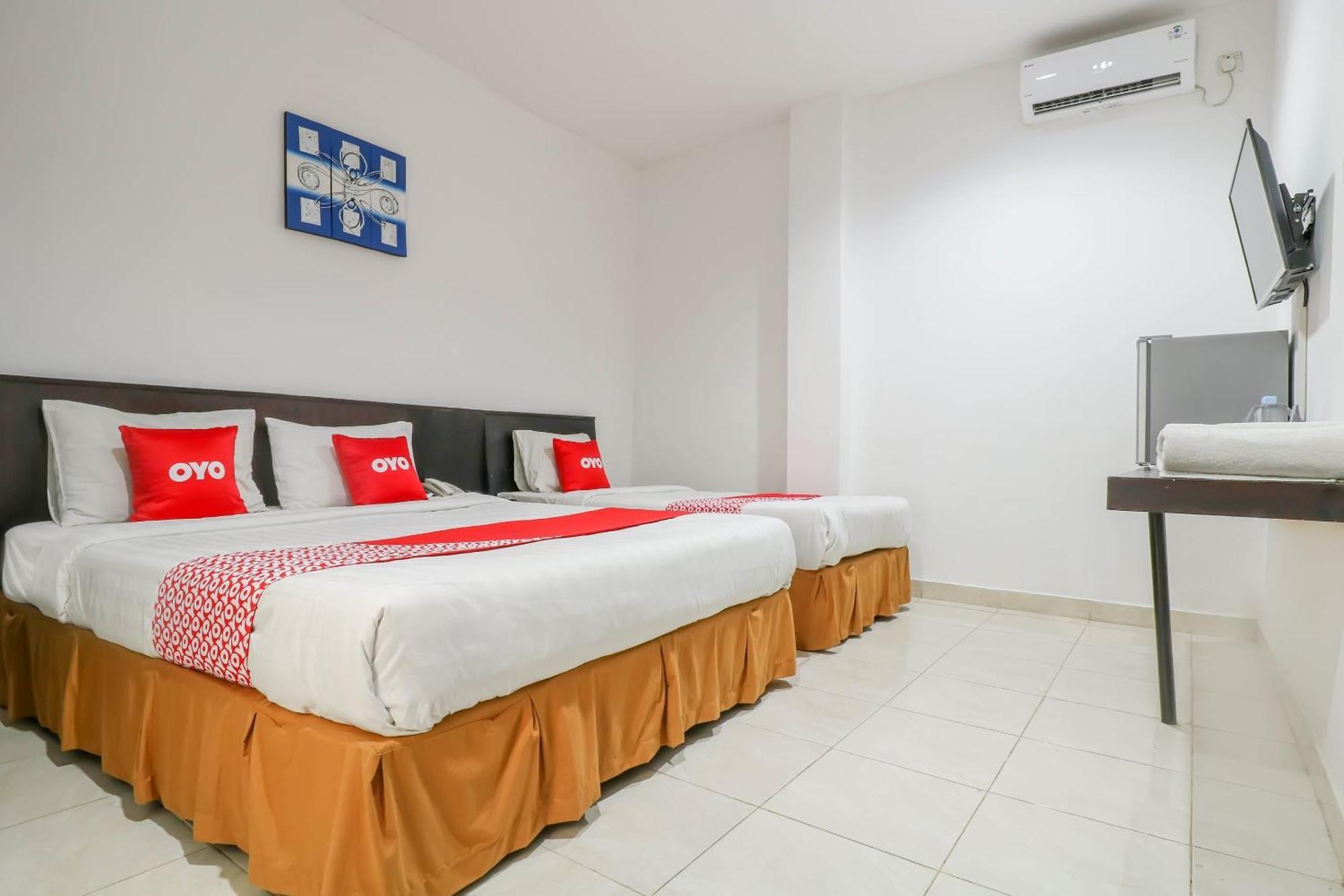 Capital O 1666 Grand Pudjawan Hotel Near Kuta Beach Kültér fotó